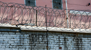 В Челябинской области экс-директора учреждения задержали за растрату