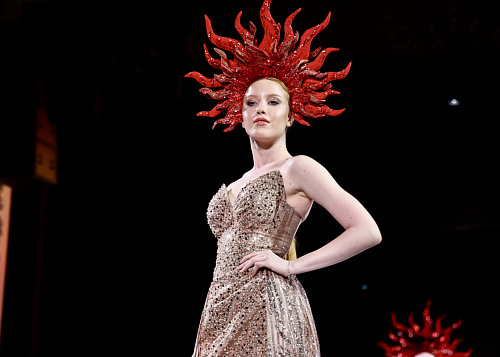 Дефиле челябинских випов затмило топ-моделей на показе мод «Платье города-2026»