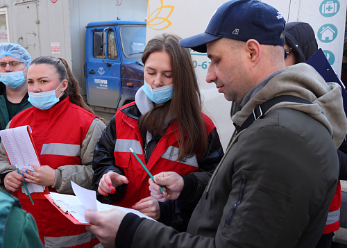 В Челябинске позаботились о здоровье тех, кто остался без помощи 
