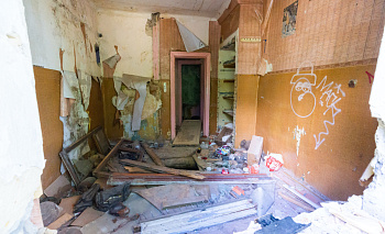 Расселить аварийную трехэтажку в Челябинской области попытается прокуратура